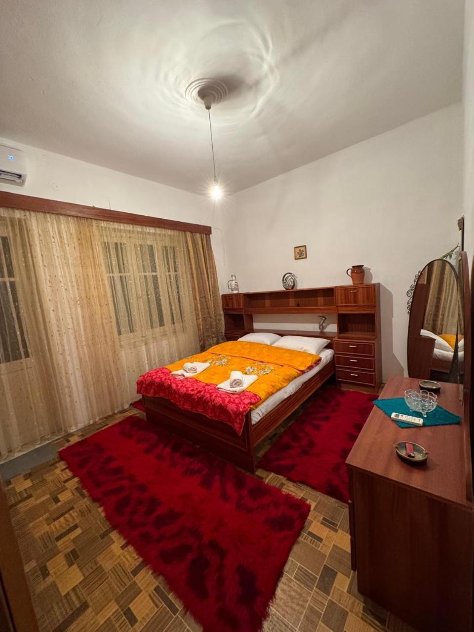 το σπίτι της γιαγιάς Apartment Paramythia